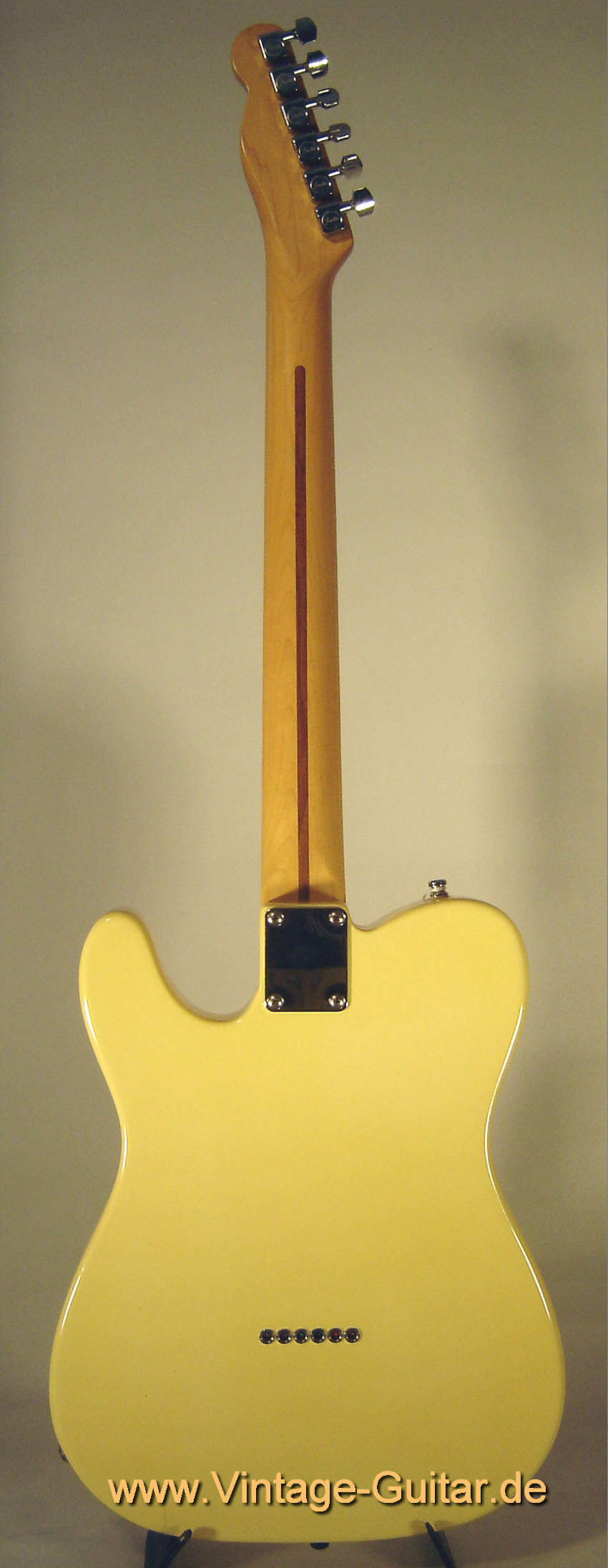 Fender Telecaster 1989 white 2.jpg